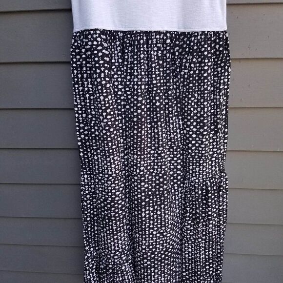 Simply Vera Ribbed Tank Maxi Dress with Black print ruffle bottom size Med - Picture 5 of 7